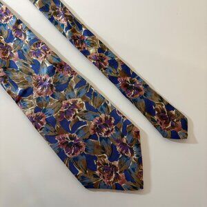 Surrey Classics Silk Tie Blue Purple Floral Mens Tie Italy Office Formal